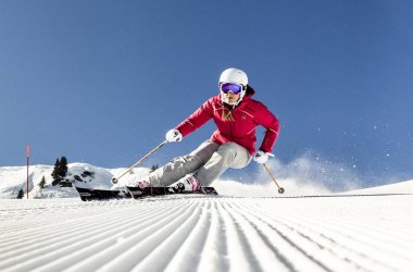 Strój narciarski, czyli w co się ubrać na stok?